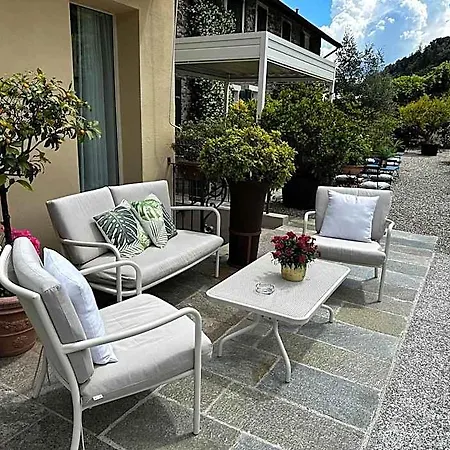 Antica Stallera 3* קנוביו