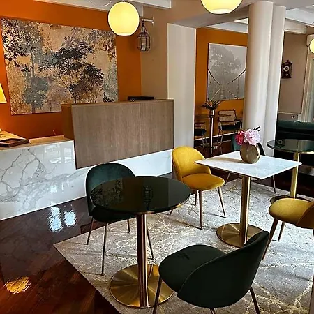 מלון Antica Stallera 3*